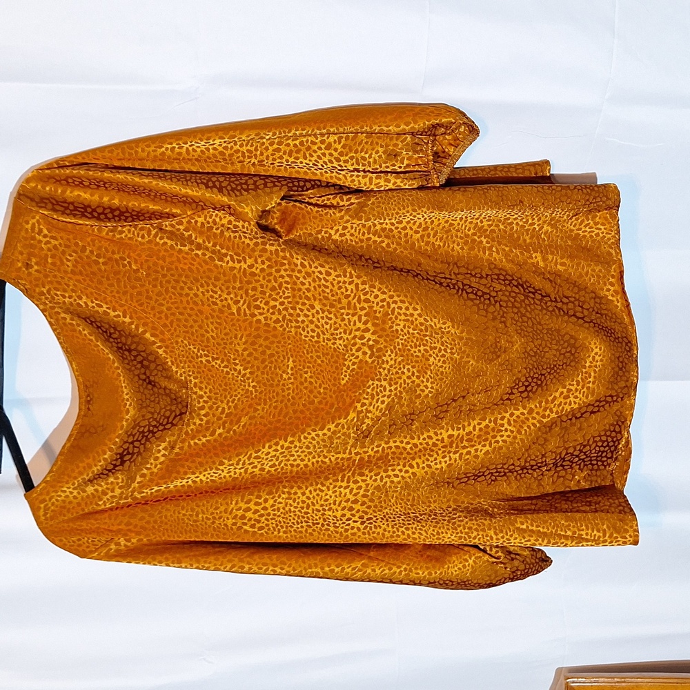 Dress Barn satin , animal print embossed, - Picture 6 of 6